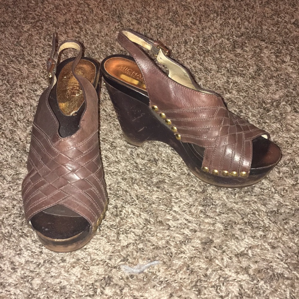 Michael Kors Brown Interwoven Gold Studded Shoes